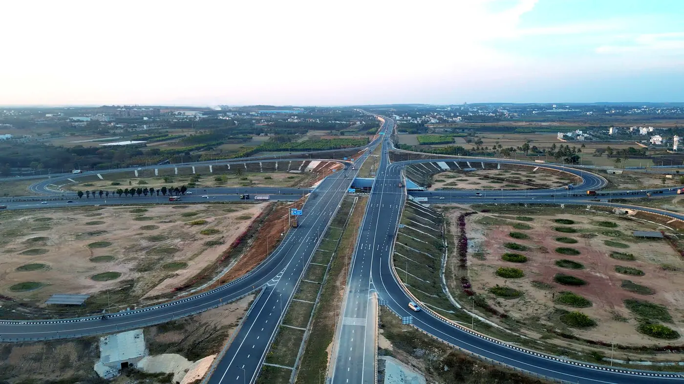 Satellite Town Ring Road (STRR) interchange near Onyx by Modern Spaaces